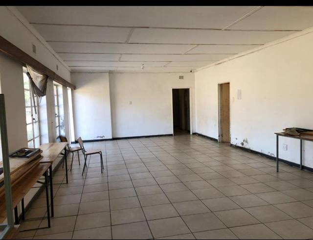 16 BEDROOM FREEHOLD FOR SALE IN INGAGANE